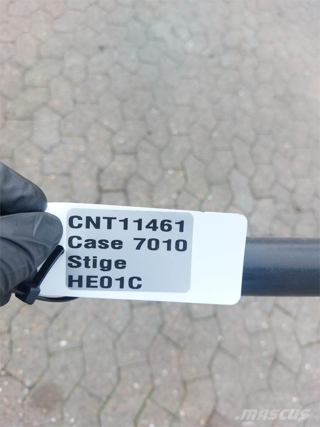 CASE 7010 Cabine e interni