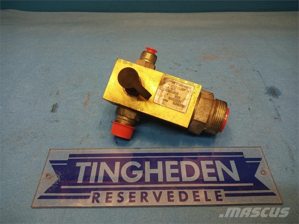 CASE 8010 Componenti idrauliche