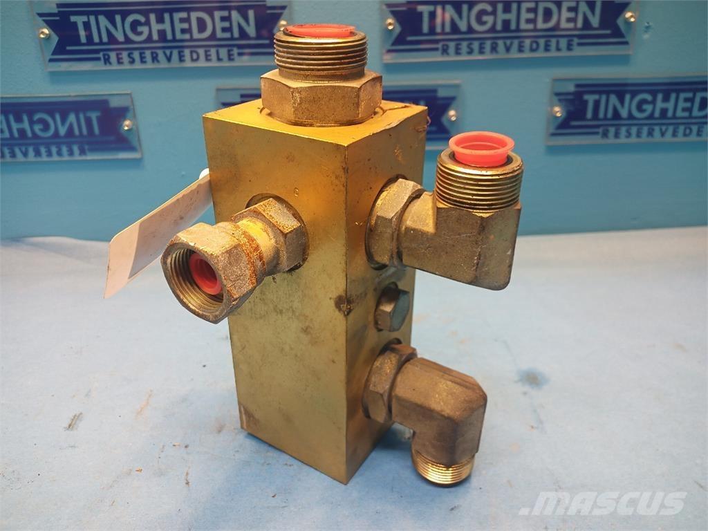 CASE 8010 Componenti idrauliche