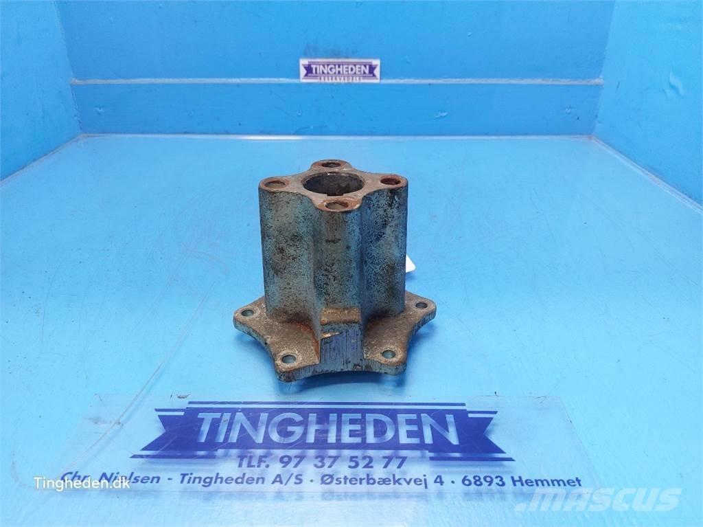 CASE 8010 Accessori per mietitrebbiatrici