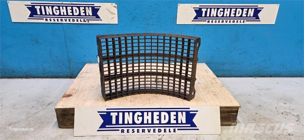 CASE 8010 Accessori per mietitrebbiatrici