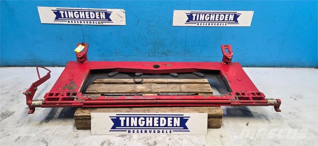 CASE 8010 Accessori per mietitrebbiatrici