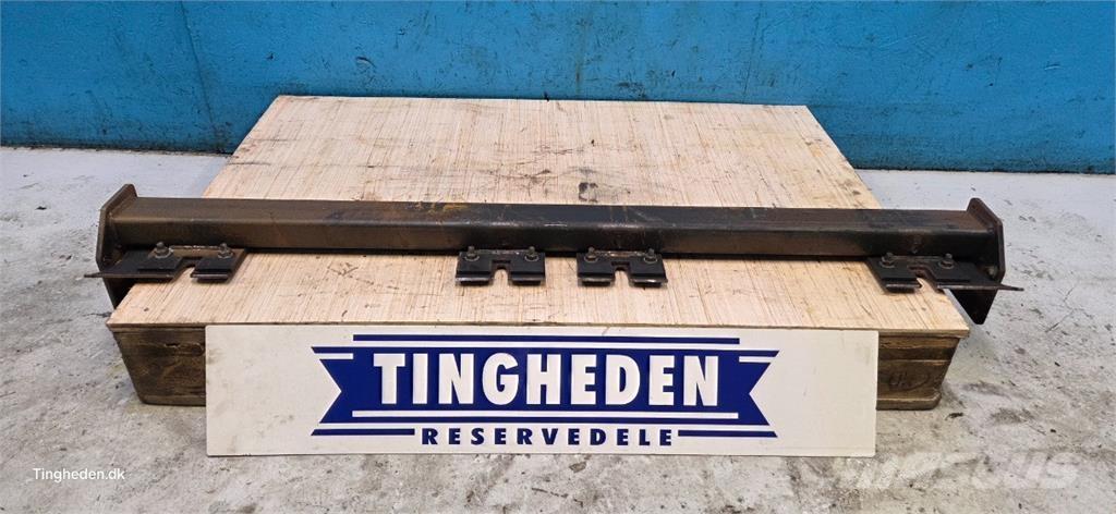 CASE 8010 Accessori per mietitrebbiatrici