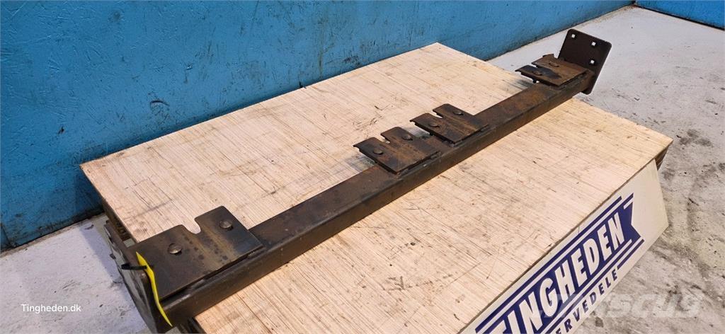 CASE 8010 Accessori per mietitrebbiatrici