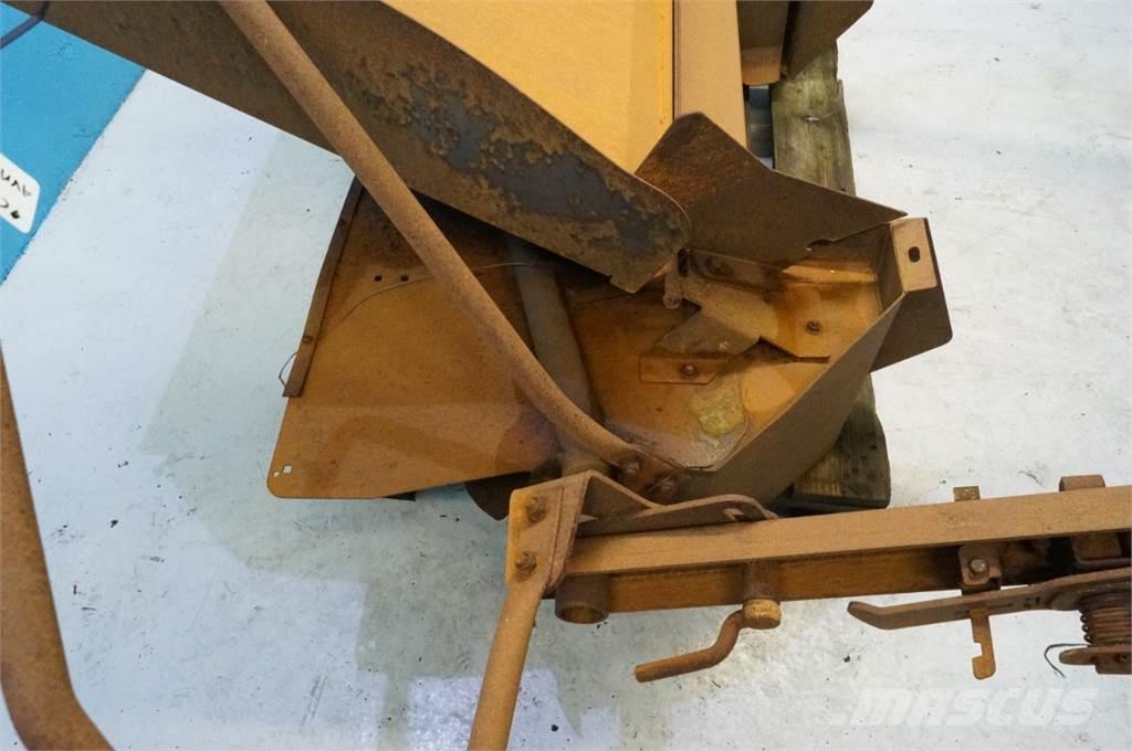 CASE 9010 Accessori per mietitrebbiatrici