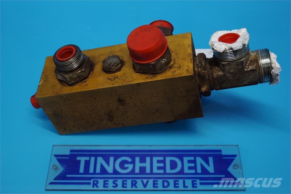 CASE 9120 Componenti idrauliche