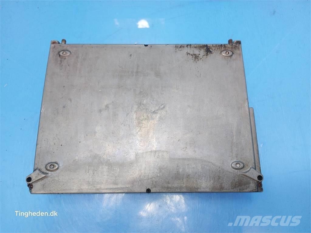 CASE 9120 Componenti elettroniche