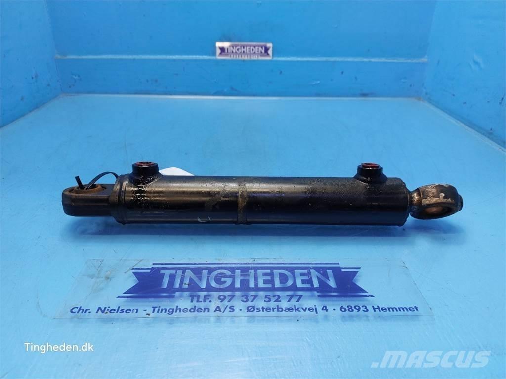 CASE Farmall 95A Componenti idrauliche
