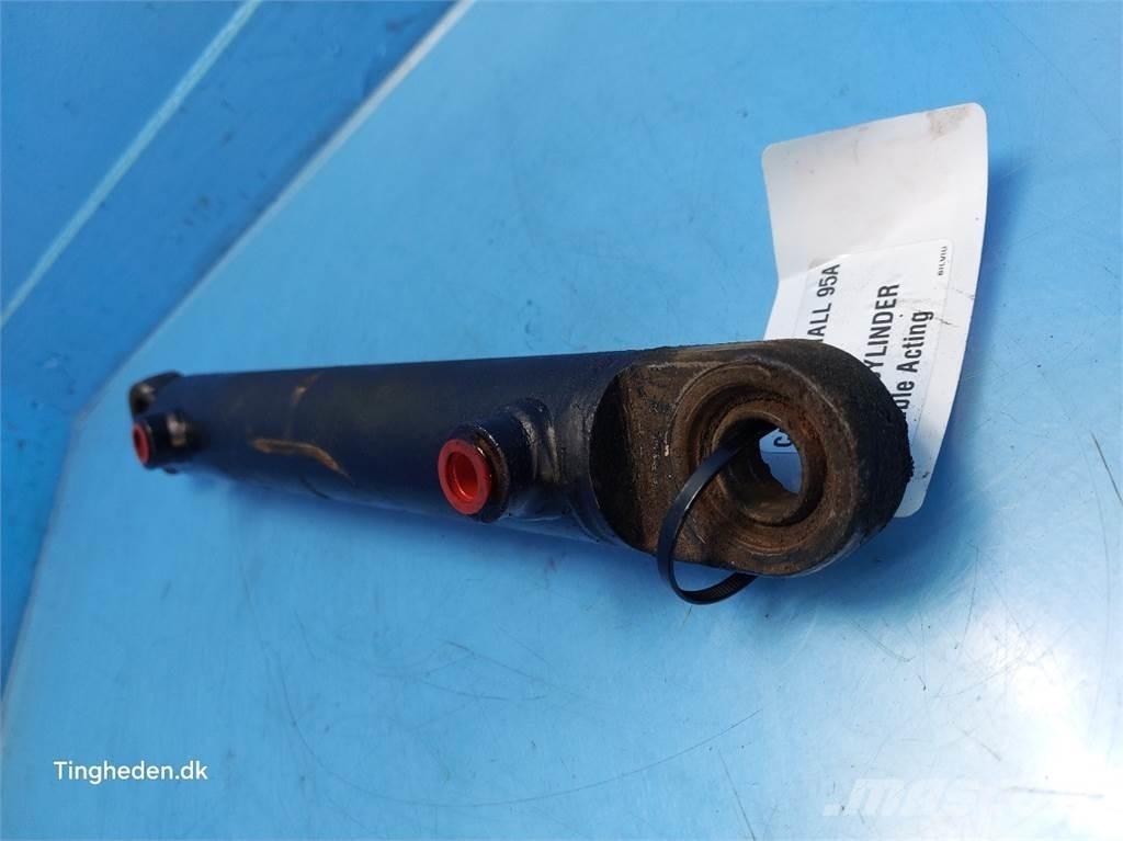 CASE Farmall 95A Componenti idrauliche