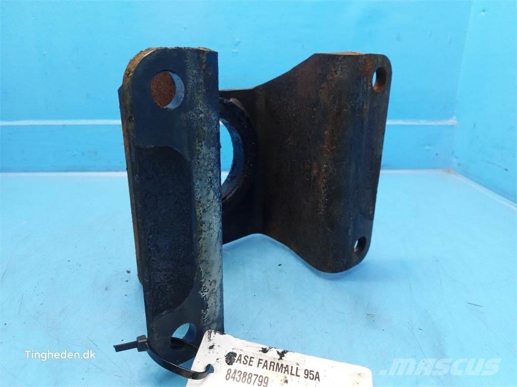CASE Farmall 95A Cabine e interni