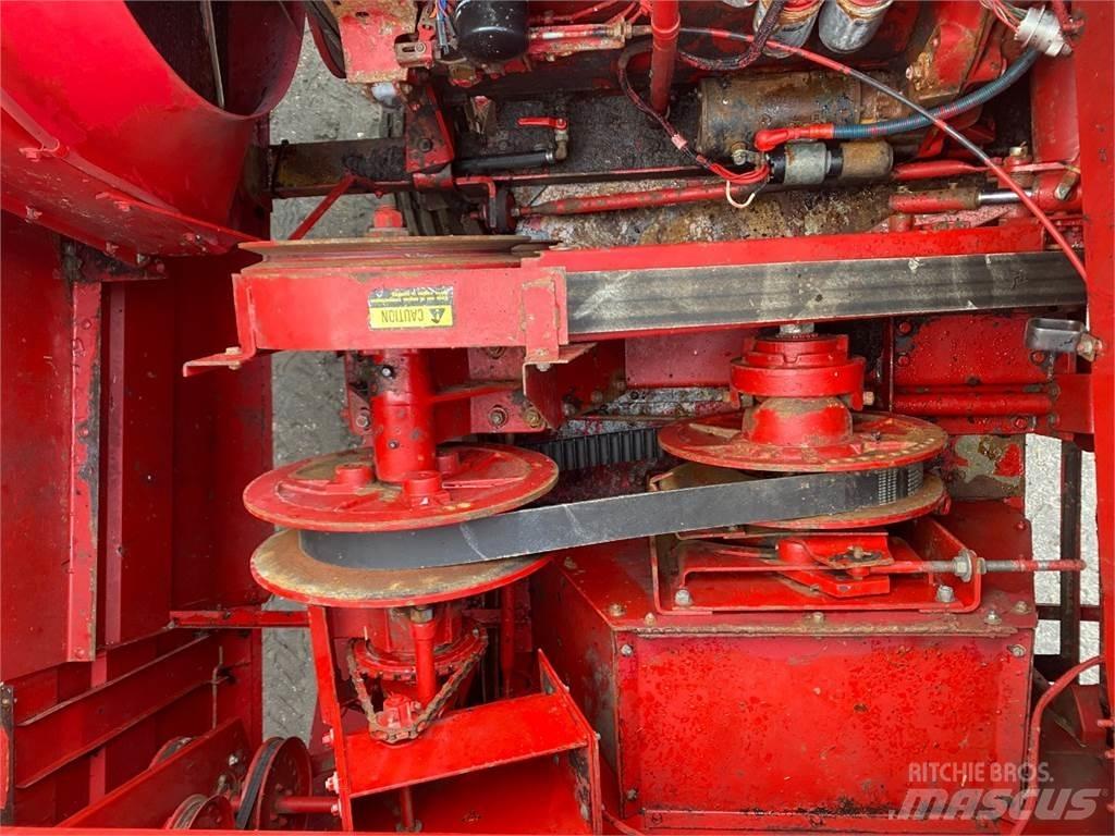 Case IH 1620 Mietitrebbiatrici