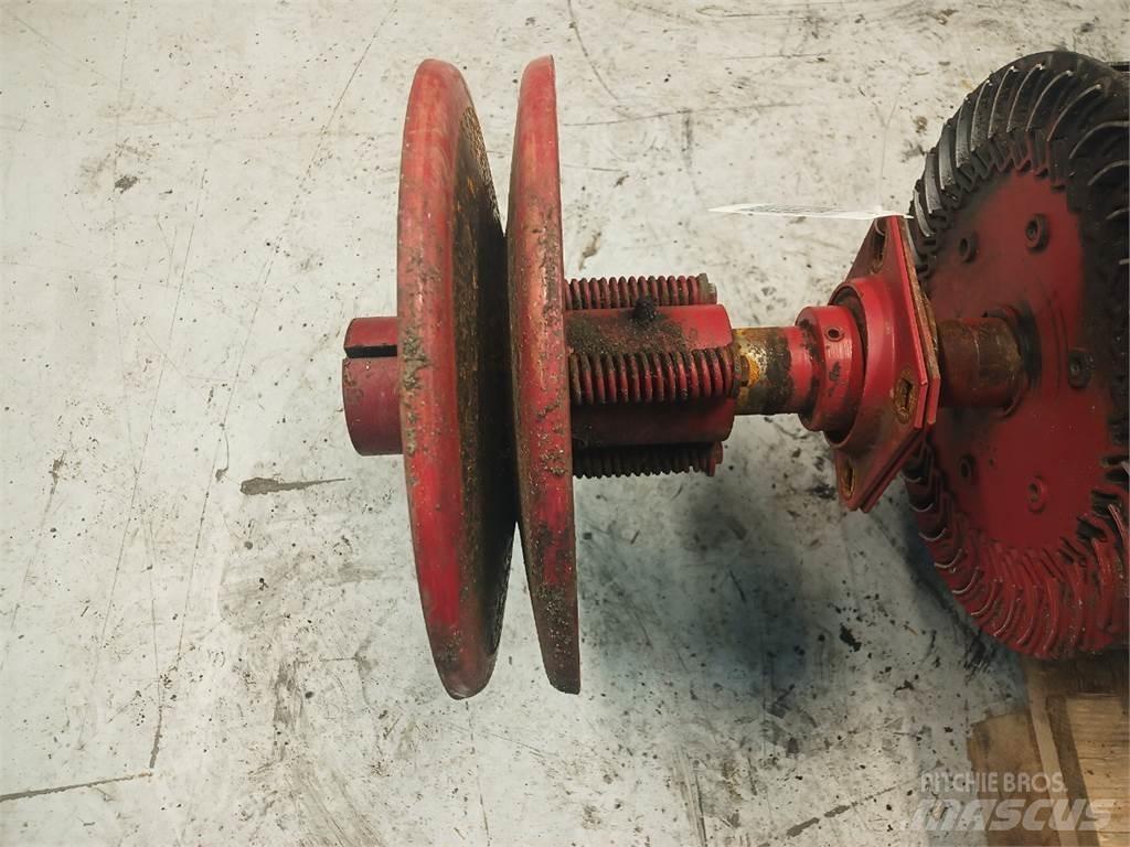 Case IH 2388 Spargisabbia e spargisale