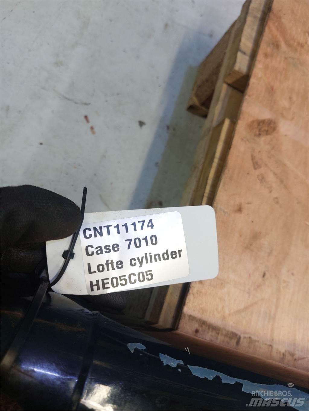 Case IH 7010 Accessori per mietitrebbiatrici