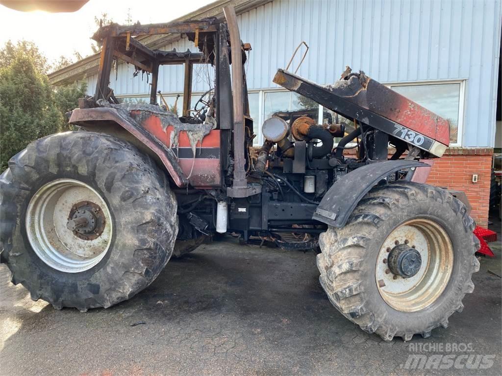 Case IH 7130 Trattori