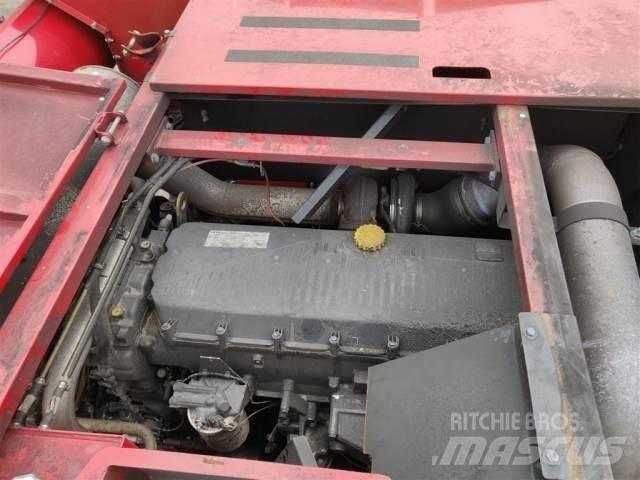 Case IH 8010 Mietitrebbiatrici