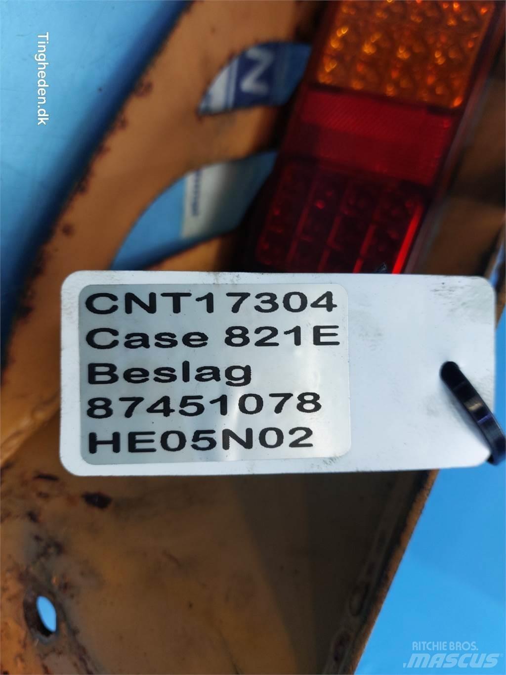 Case IH 821E Benne vaglianti