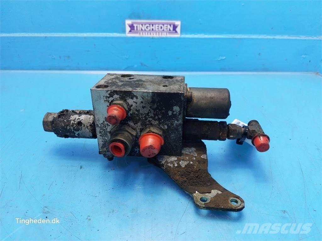 CASE Puma 185 Componenti idrauliche