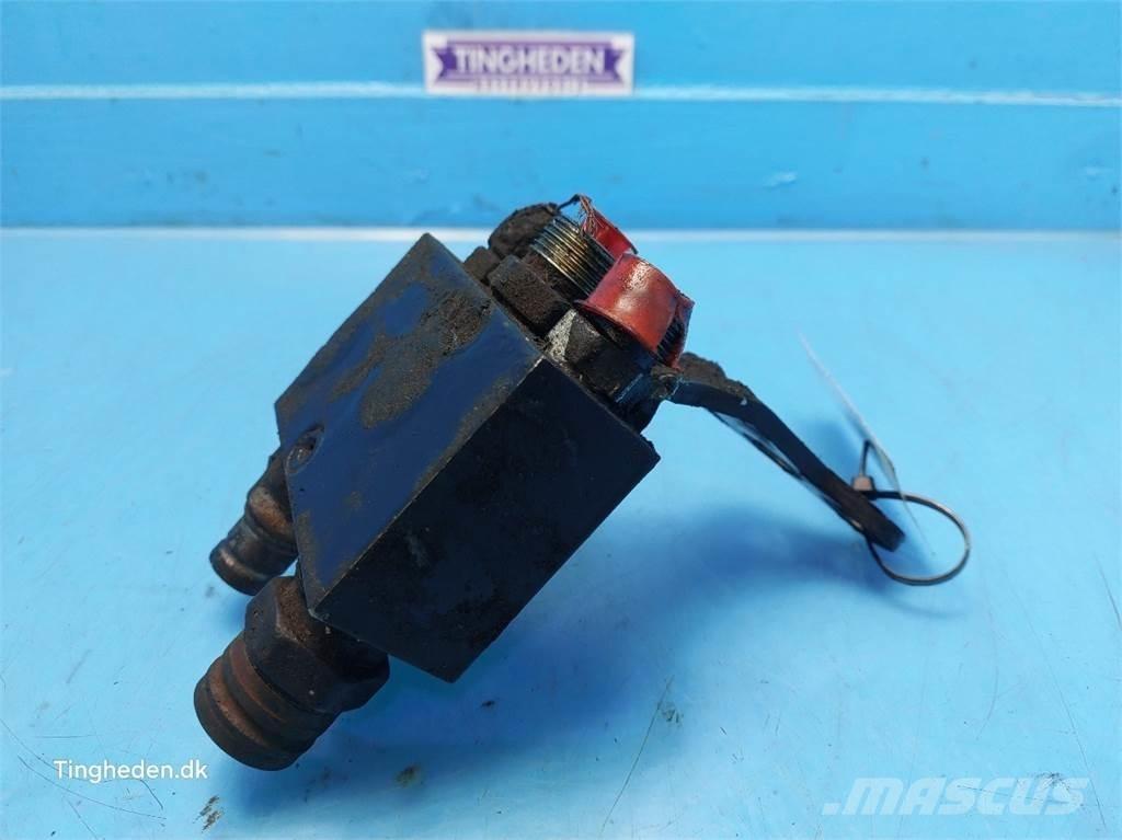 CASE Puma 185 Componenti idrauliche
