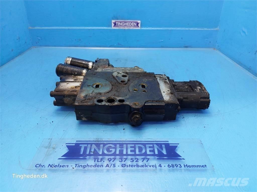 CASE Puma 185 Componenti idrauliche