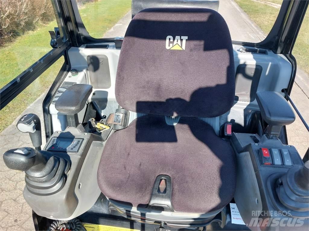 CAT 301.7D Miniescavatori