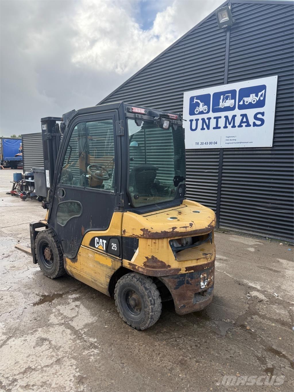 CAT DP25 Carrelli elevatori diesel