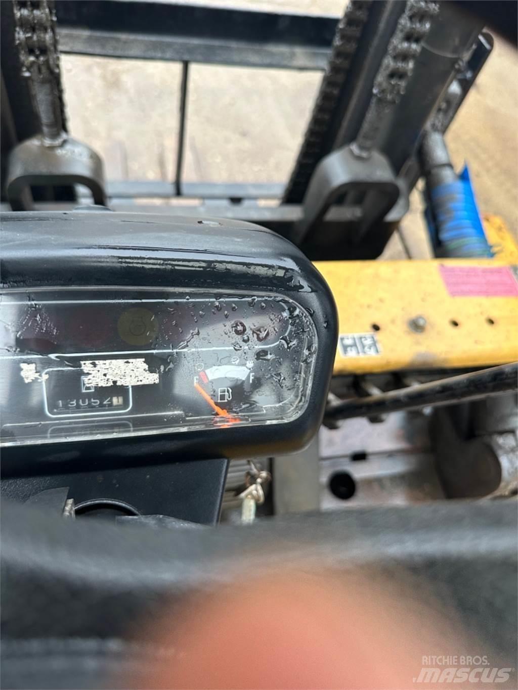 CAT DP40 Carrelli elevatori diesel