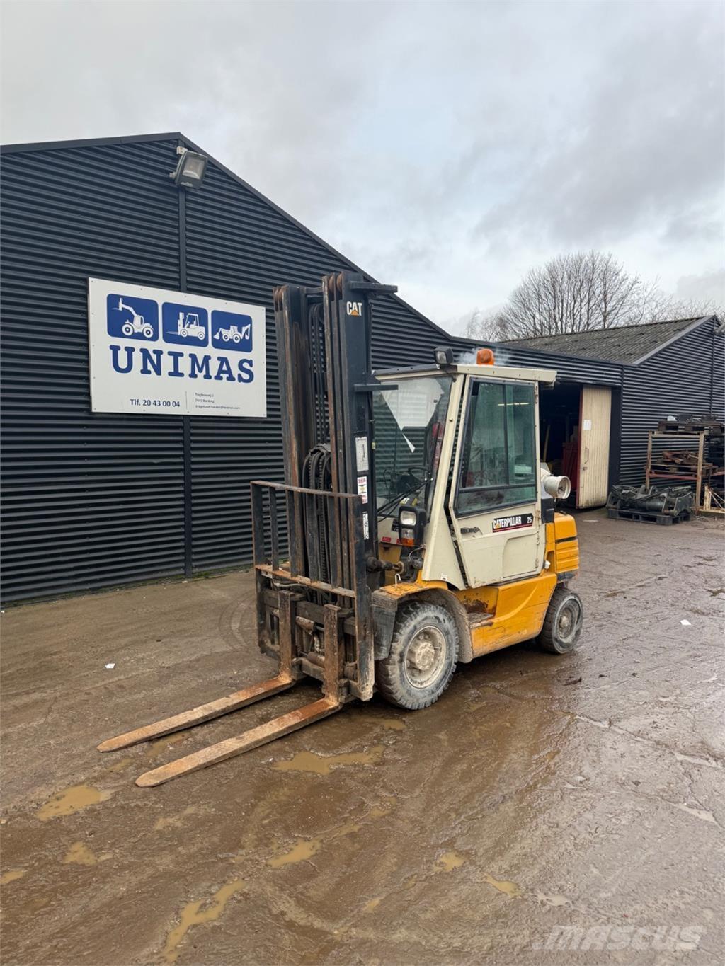 CAT GP25 Carrelli elevatori GPL