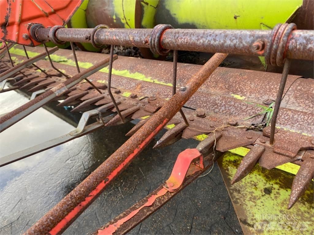 CLAAS 15” Accessori per mietitrebbiatrici