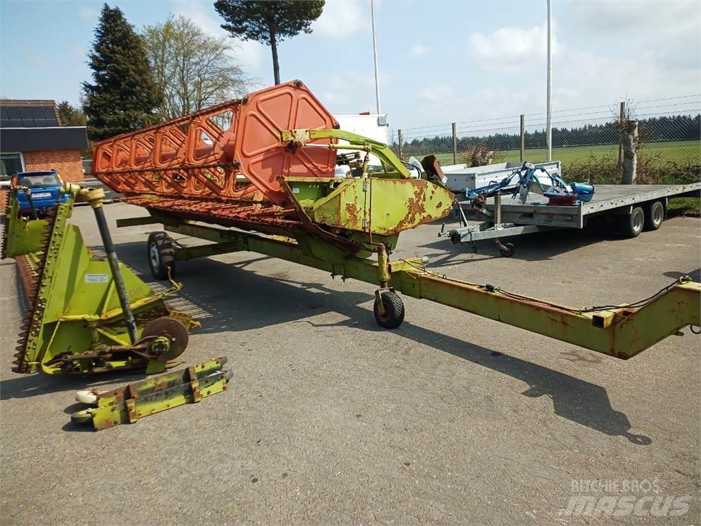 CLAAS 22 Accessori per mietitrebbiatrici