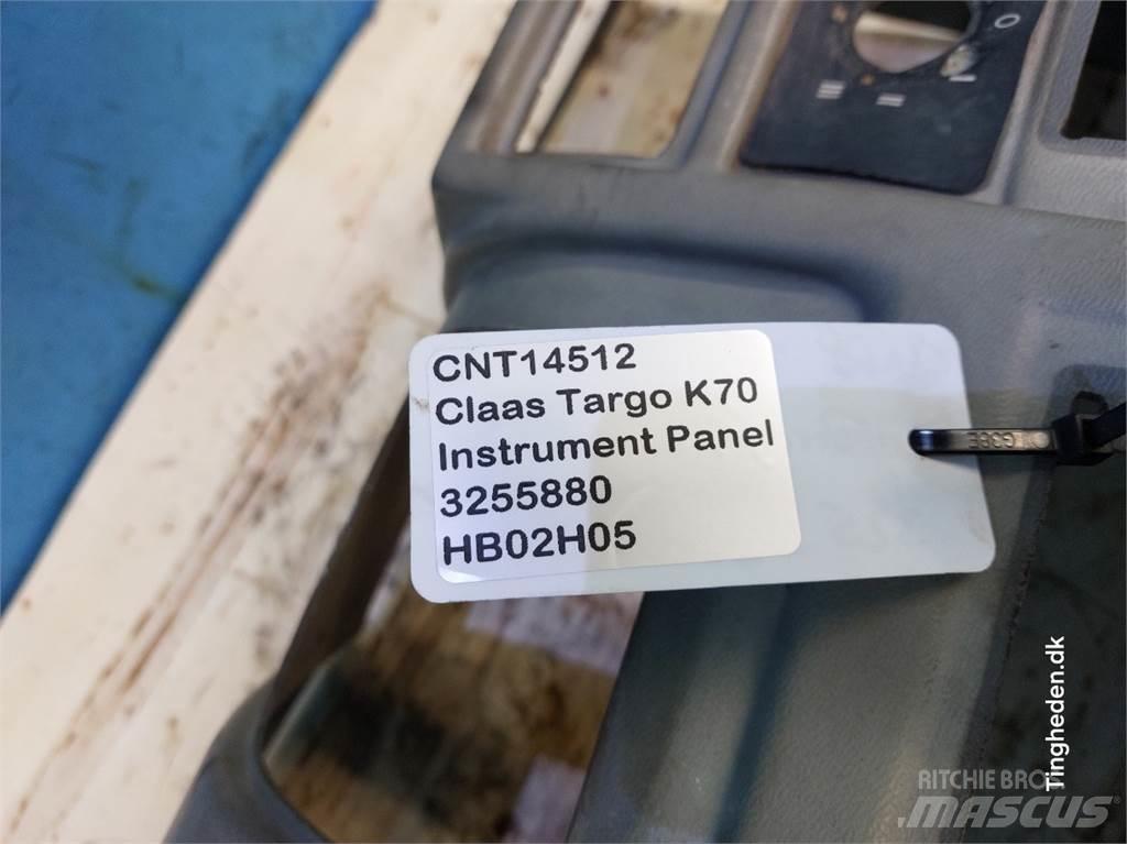 CLAAS Targo K70 Cabine e interni