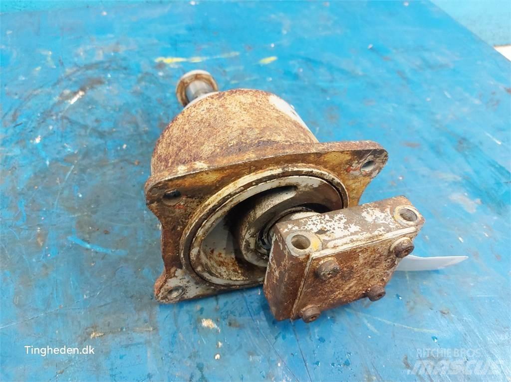 Deutz 1124 Accessori per mietitrebbiatrici