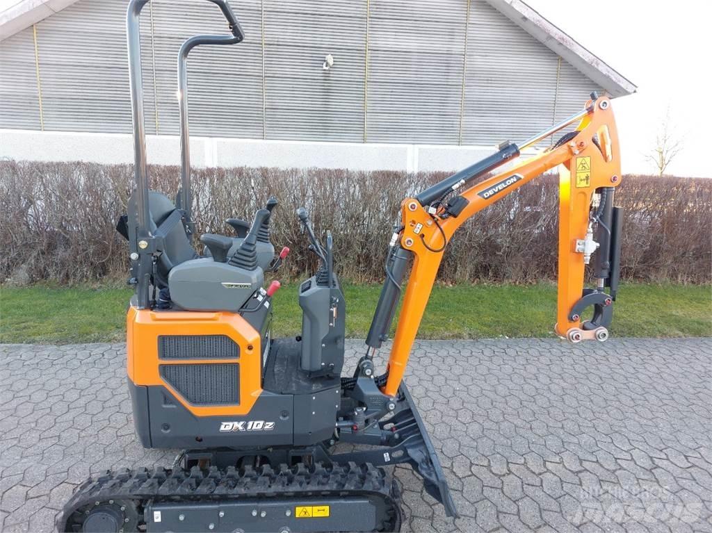 Develon DX10-7 Miniescavatori