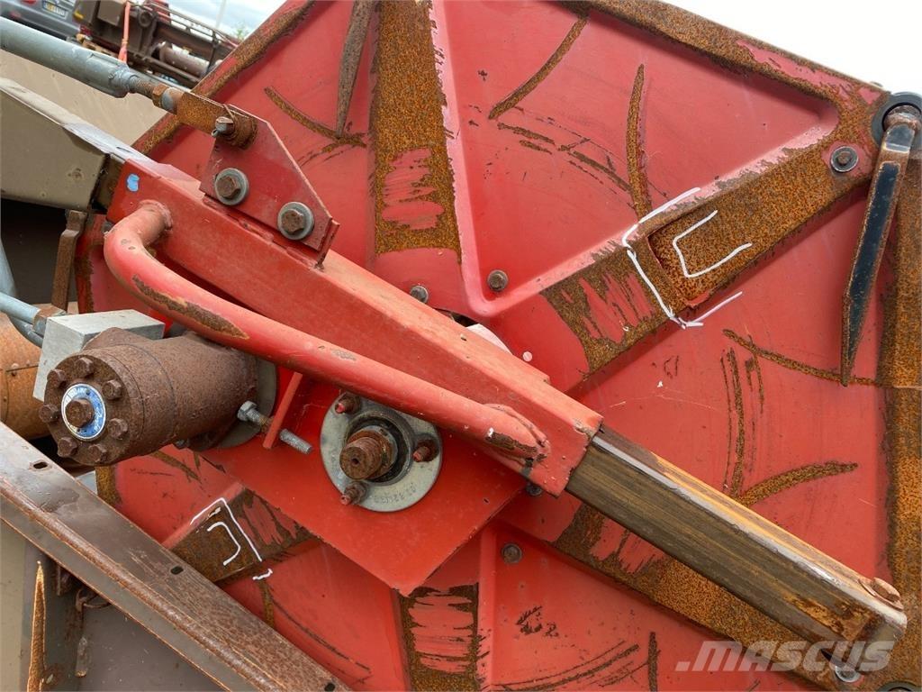 Dronningborg 16 Accessori per mietitrebbiatrici