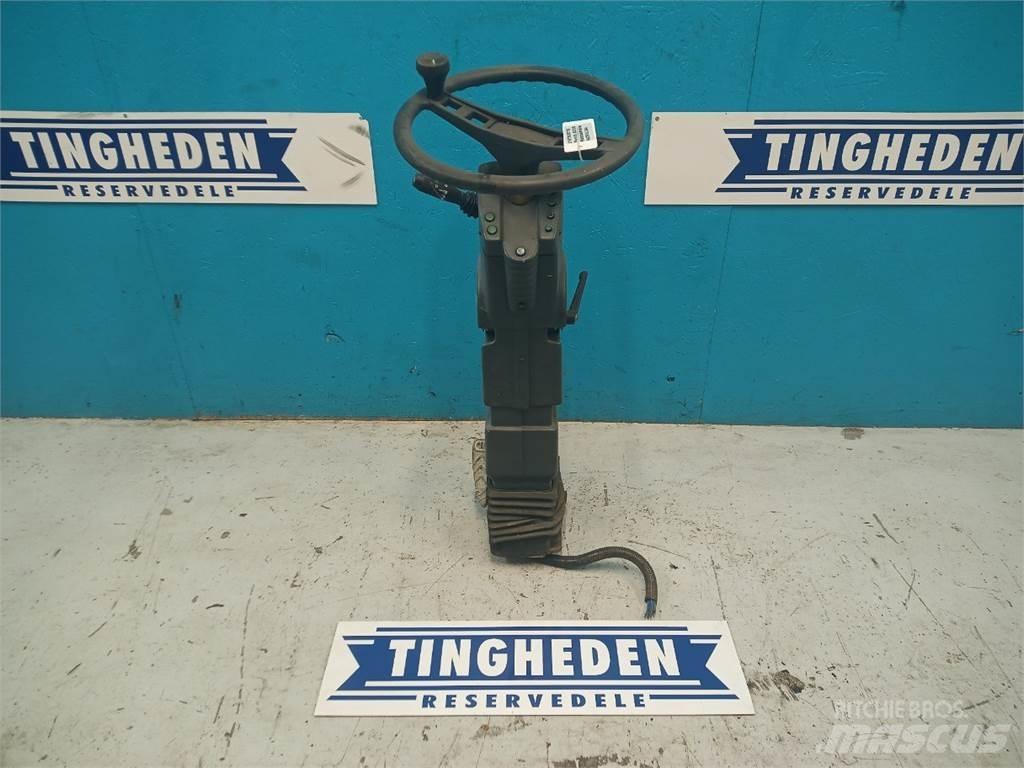 Fendt 6330 Cabine e interni