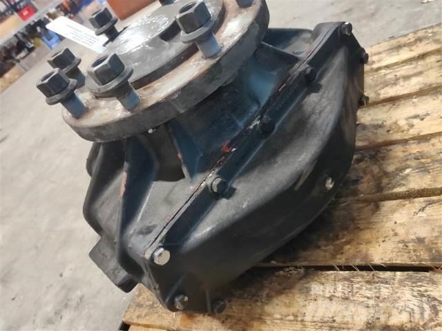 Fendt 6335 Accessori per mietitrebbiatrici