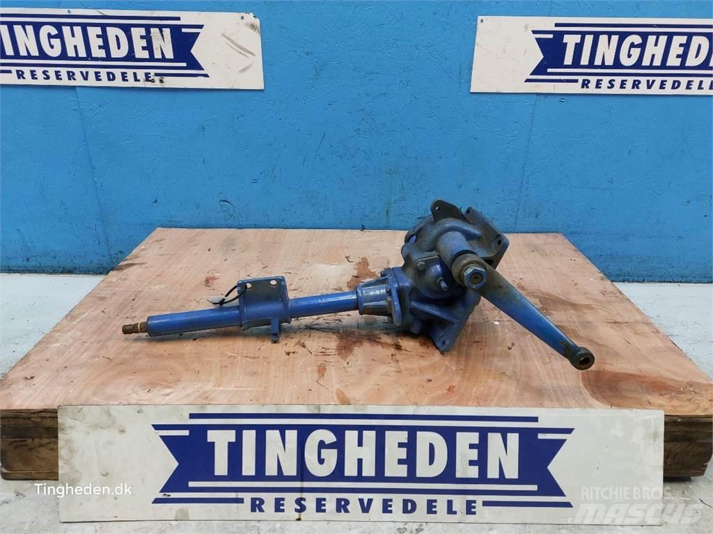 Ford 3000 Cabine e interni
