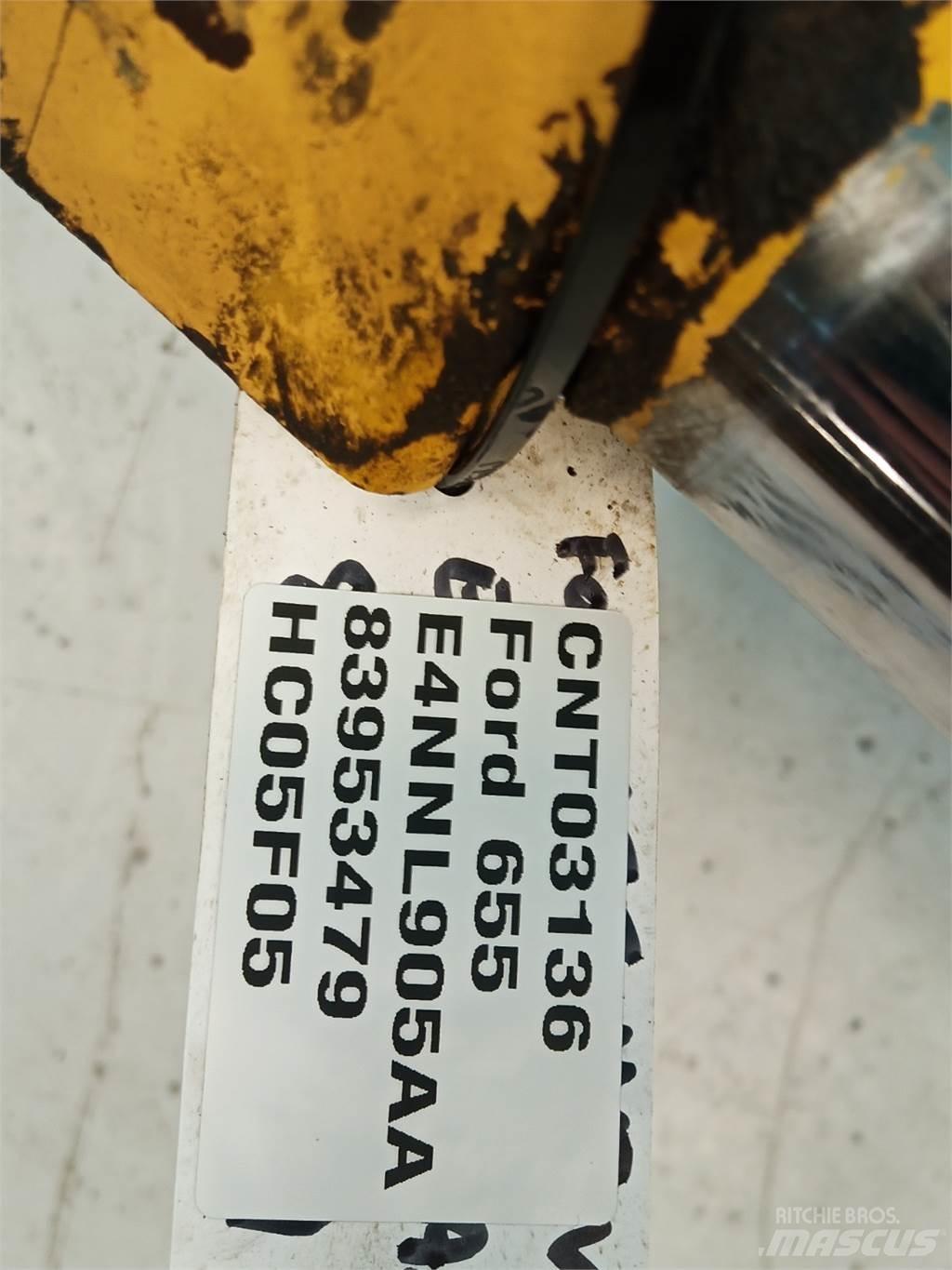 Ford 655 Bracci e avambracci