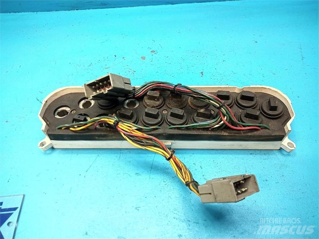 Ford 8210 Componenti elettroniche