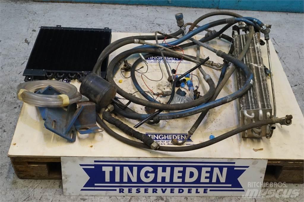 Ford 8210 Cabine e interni