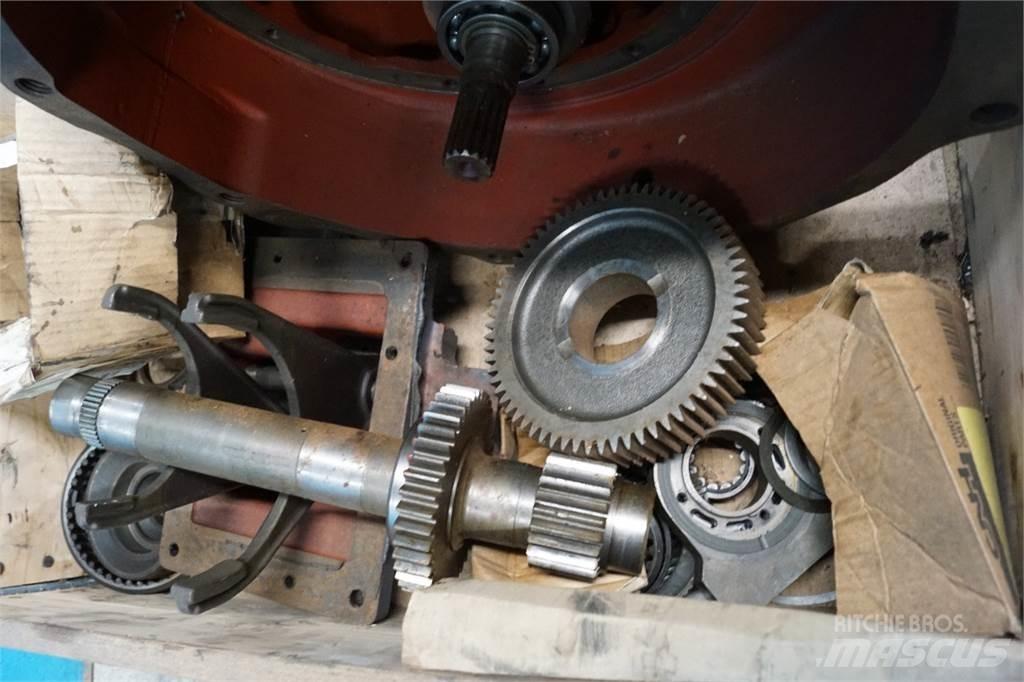 Ford 8340 Trasmissione