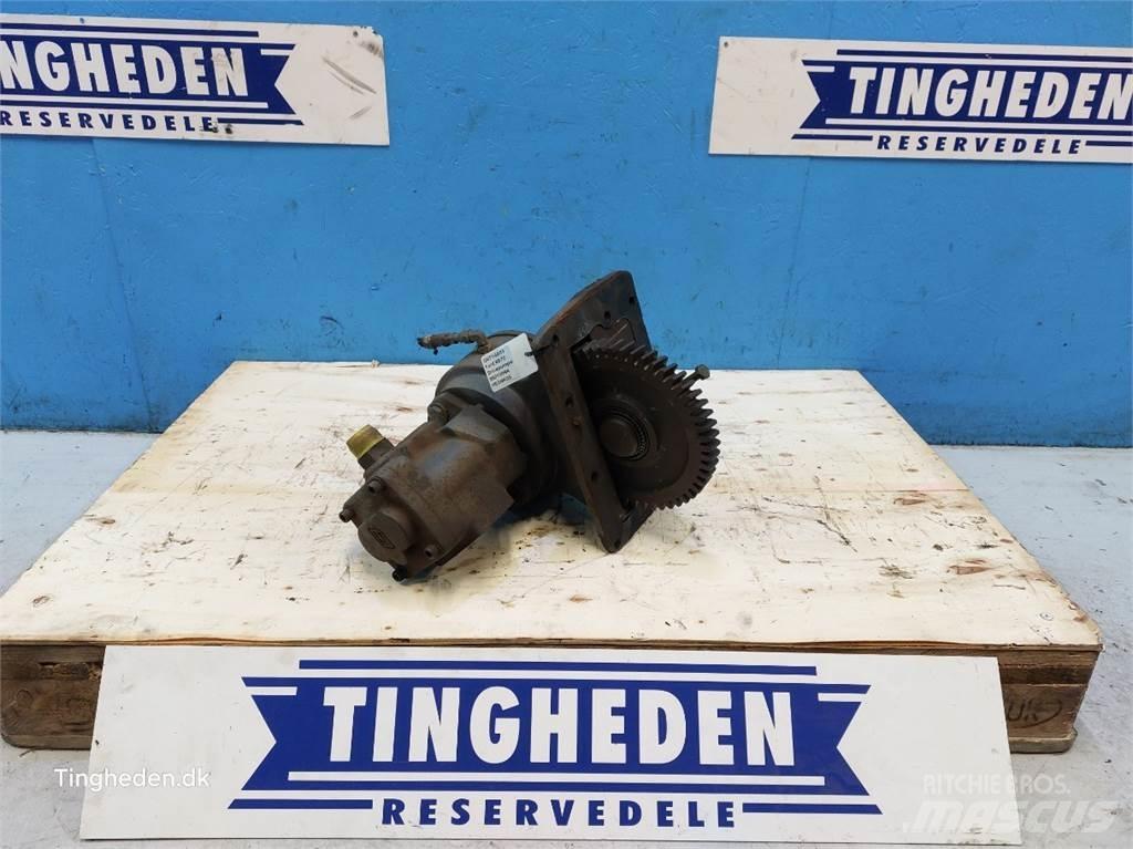 Ford 8870 Componenti idrauliche