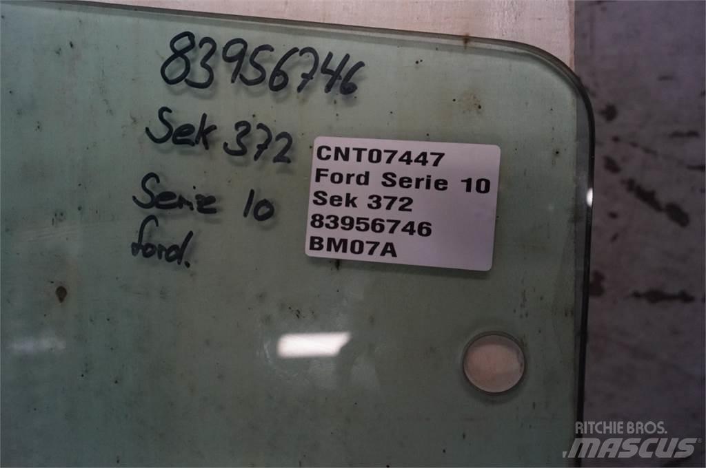 Ford Serie 10 Cabine e interni