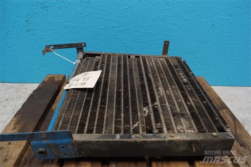 Ford TW25 Radiatori