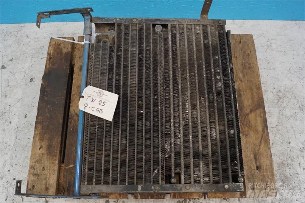 Ford TW25 Radiatori