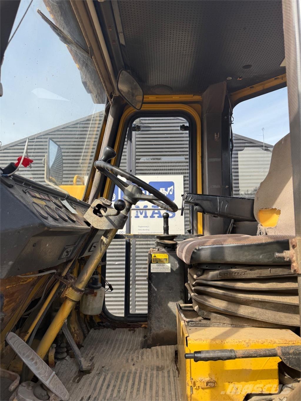 Hanomag 44D Pale gommate