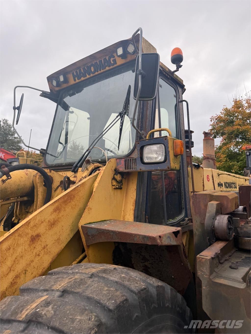 Hanomag 60E Pale gommate