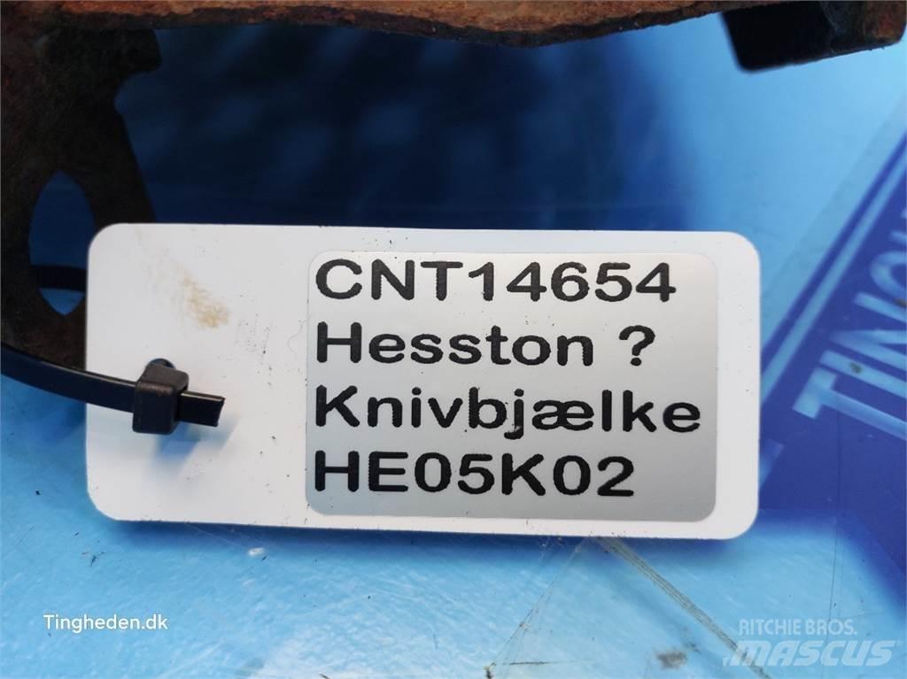 Hesston  Accessori per mietitrebbiatrici