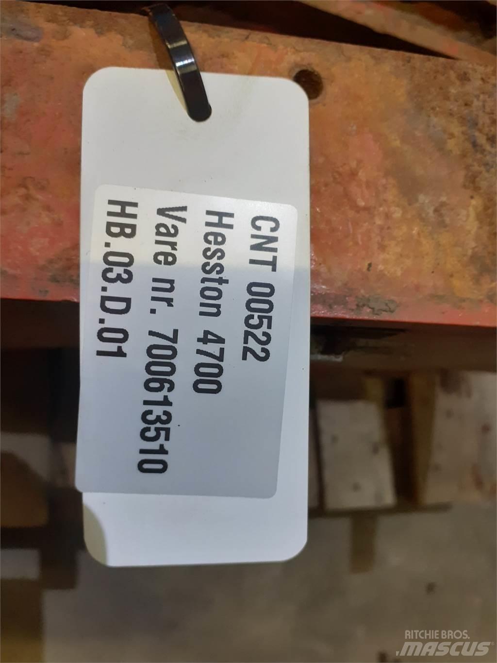 Hesston 4700 Altri macchinari per falciare e trinciare