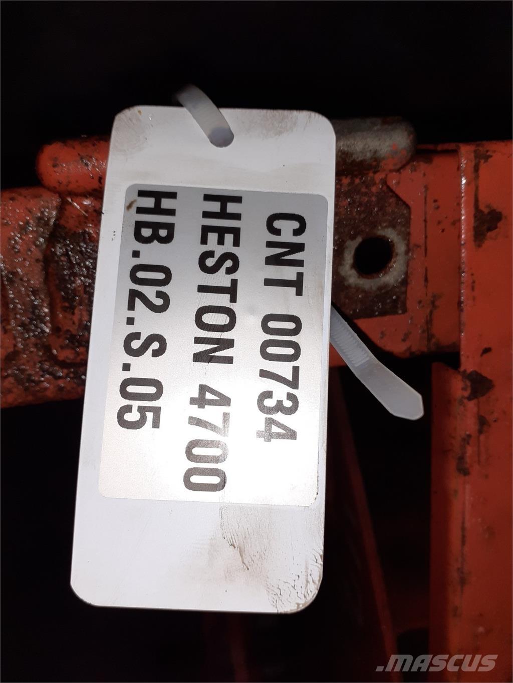 Hesston 4700 Altri macchinari per falciare e trinciare