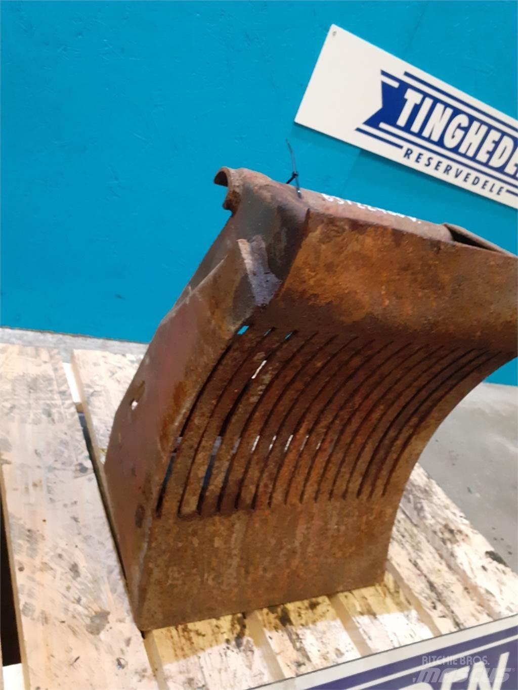 Hesston 4700 Accessori per mietitrebbiatrici